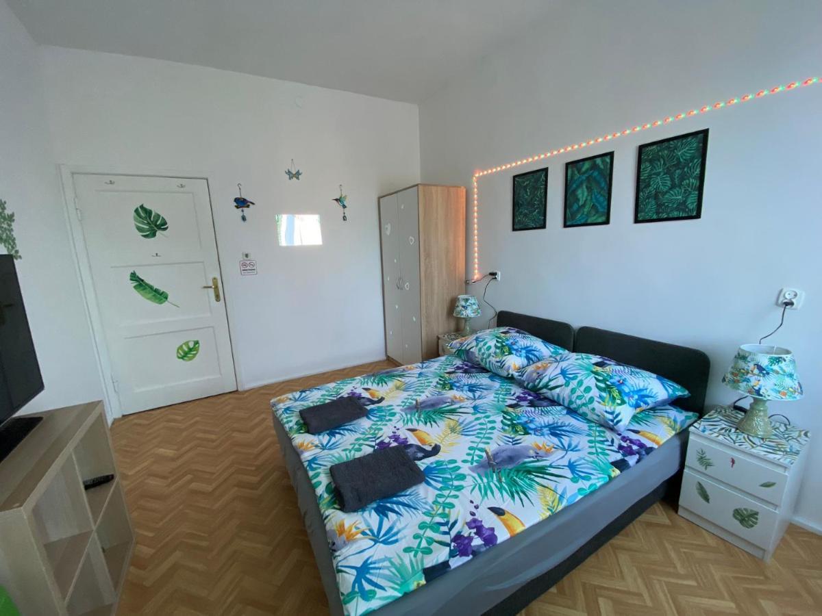 Jungle Rooms Gdańsk Extérieur photo